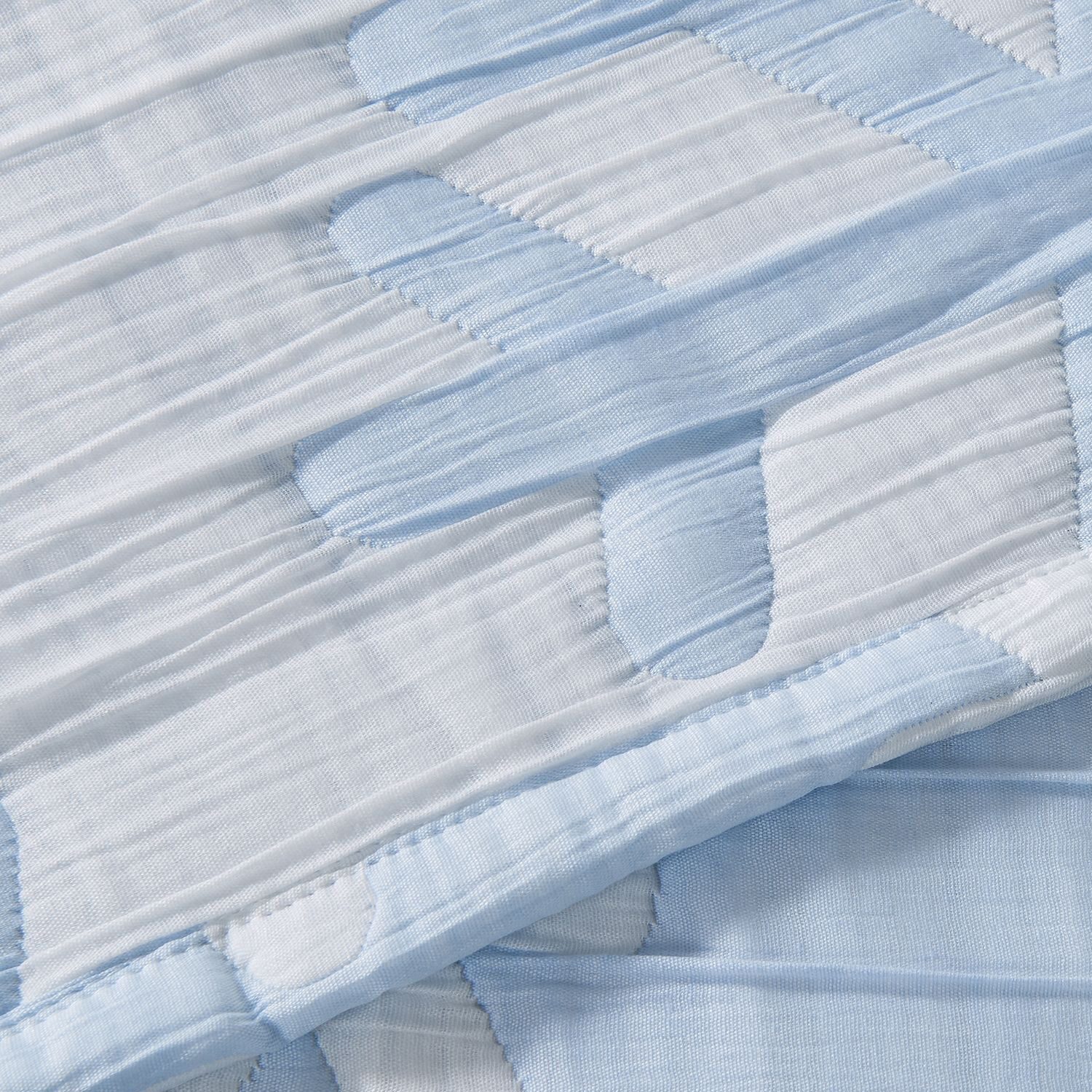 Linery Reversible Sticthed Quilt Set