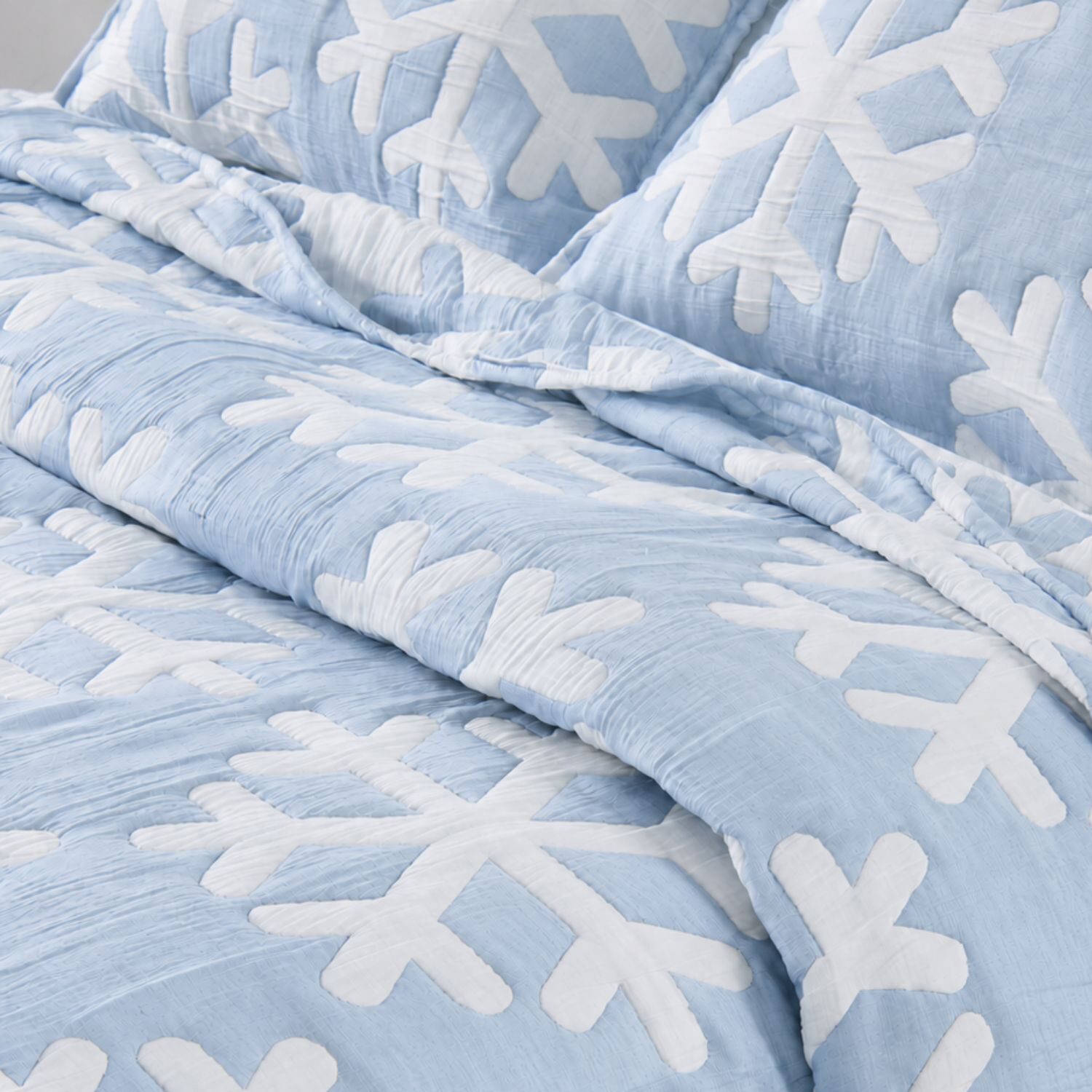Linery Reversible Sticthed Quilt Set