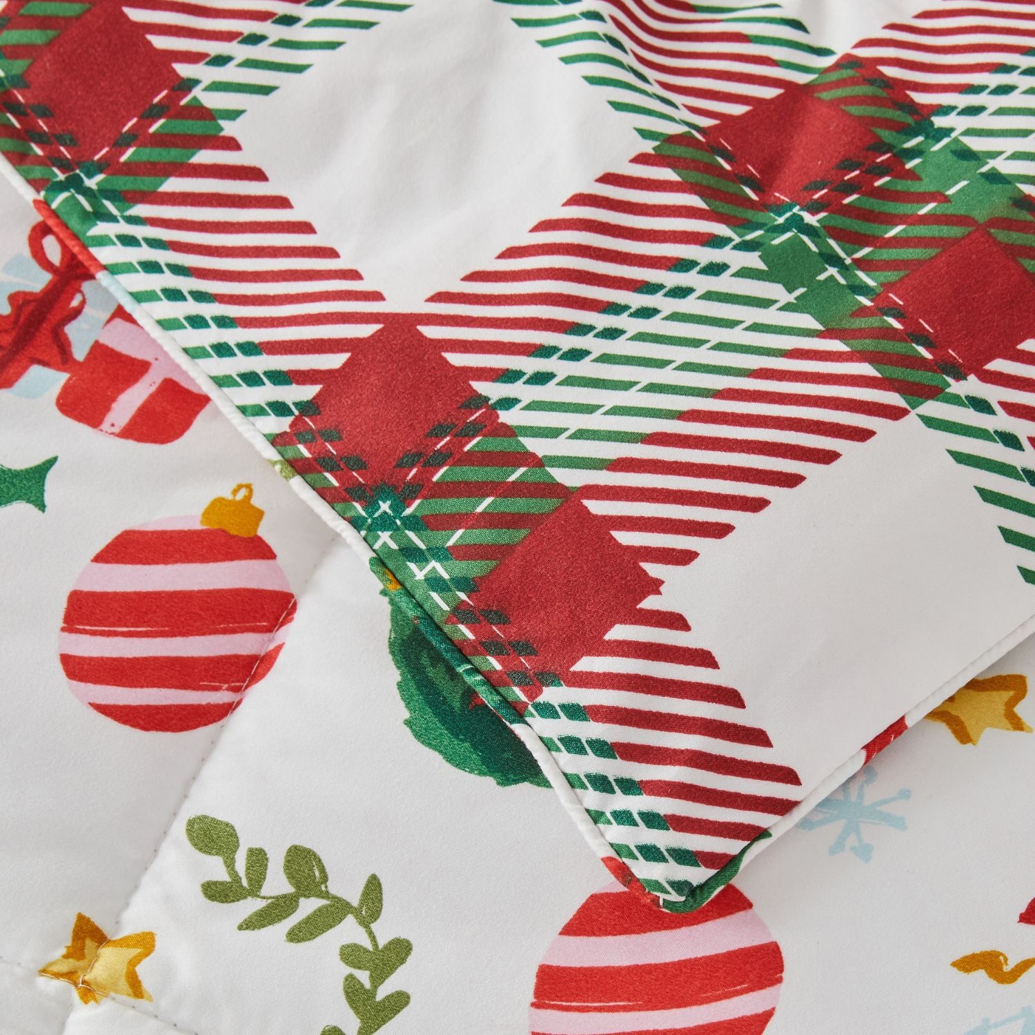 Linery Reversible Down Alternative Christmas Sham Set And Comforter