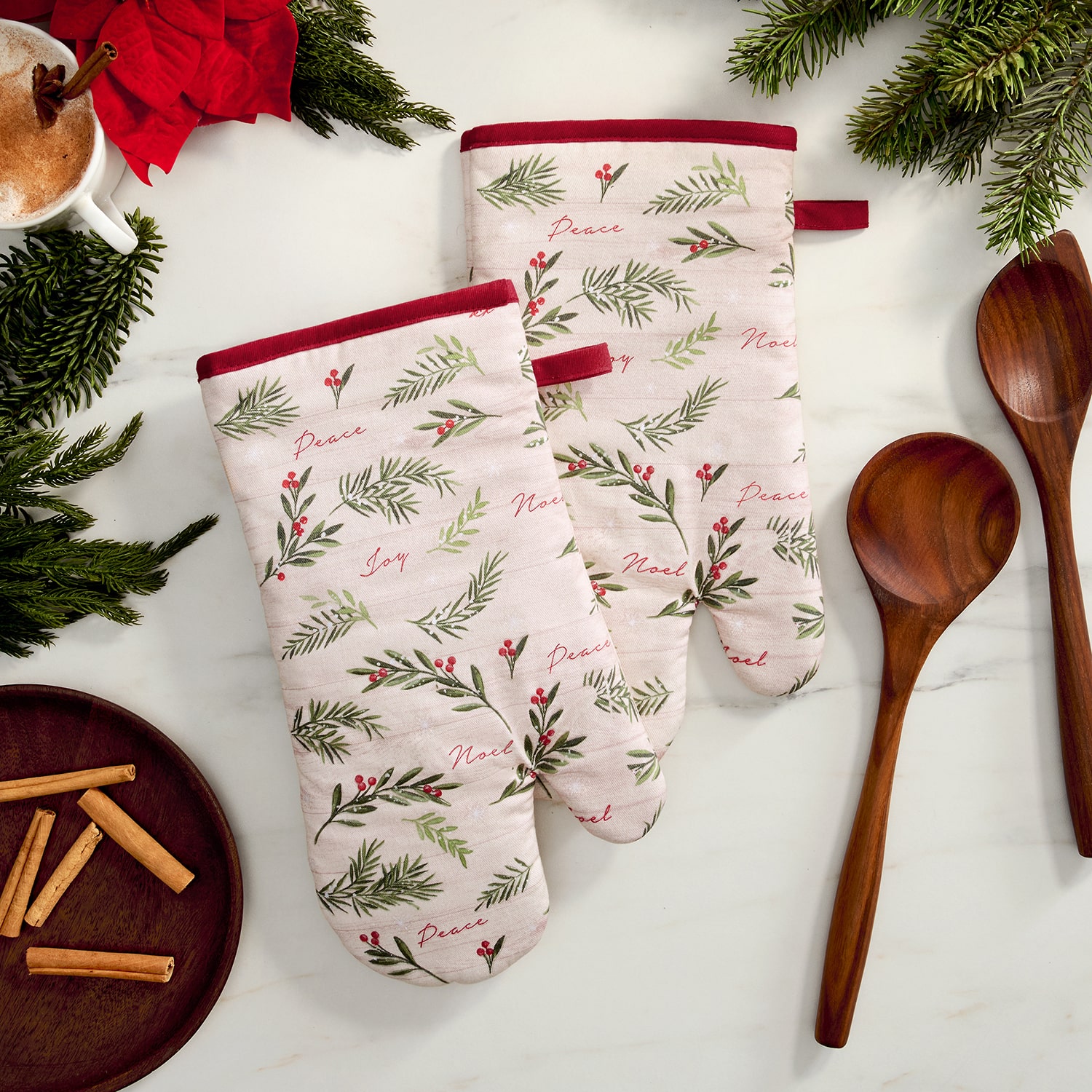 Josie Accessories Holiday Tree Trimmings 2-pc. Oven Mitt