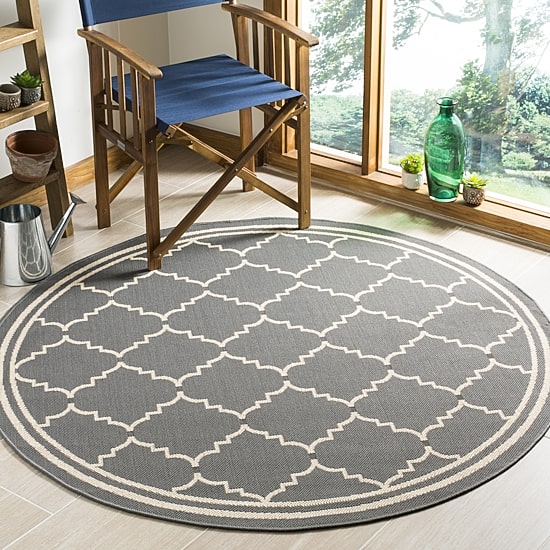Safavieh Courtyard Collection Skin Geometric Indoor/Outdoor Round Area Rug