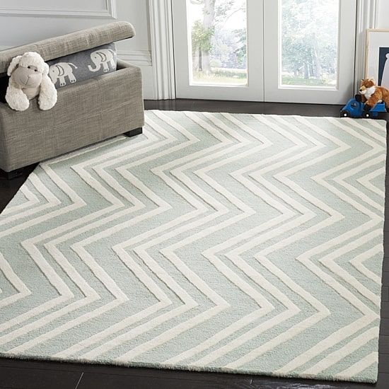 Safavieh Kids Collection Donal GeometricArea Rug