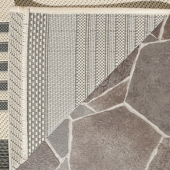 Safavieh Courtyard Collection Santos Stripe Indoor/Outdoor Round Area Rug