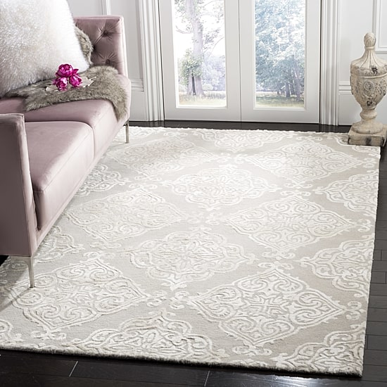 Safavieh Glamour Collection Aubrey Damask Square Area Rug