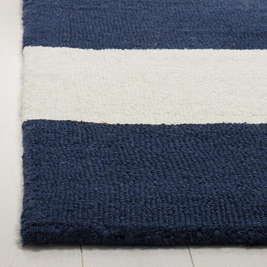 Safavieh Kids Collection Abbot Geometric Area Rug