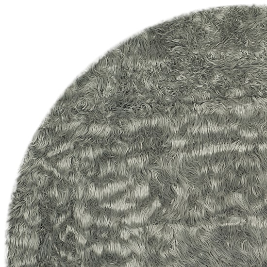 Safavieh Clarisse Solid Round Rugs