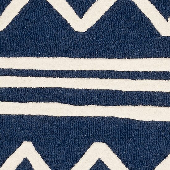 Safavieh Kids Collection Fion Geometric Round Area Rug