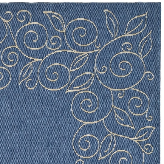 Safavieh Kiaran Floral Floral Indoor Outdoor Round Area Rug