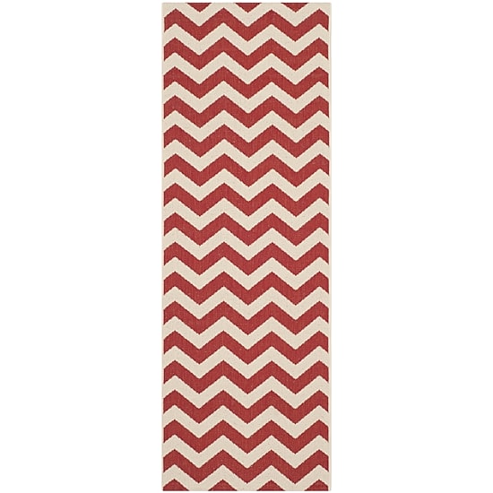 Safavieh Courtyard Collection Cennetig Chevron Indoor/Outdoor Runner Rug