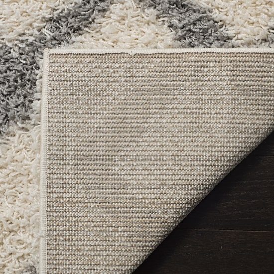 Safavieh Dallas Shag Collection Cara Geometric Runner Rug