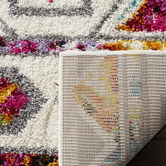 Safavieh Colleen Geometric Shag Rectangular Runner