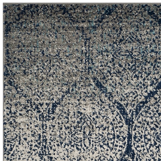 Safavieh Madison Collection Carmen Geometric Square Area Rug