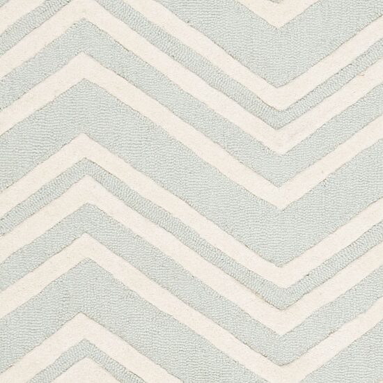 Safavieh Kids Collection Donal GeometricSquare Area Rug