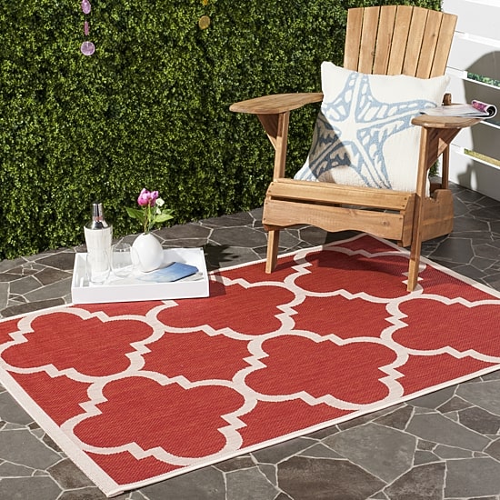 Safavieh Courtyard Collection Gina Geometric Indoor/Outdoor Area Rug
