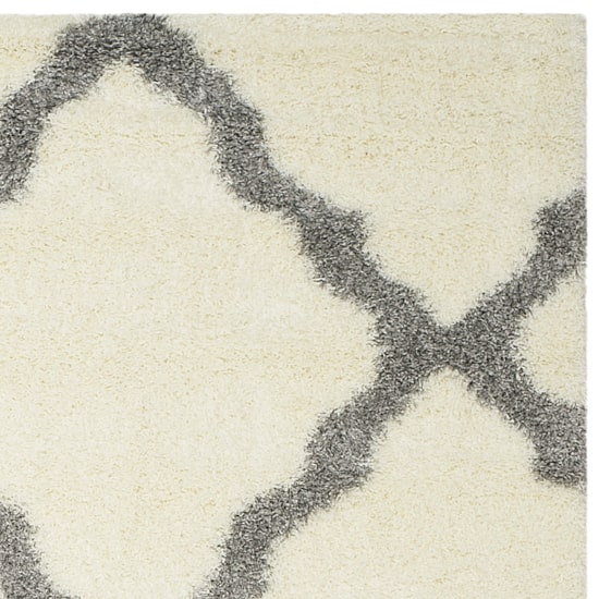 Safavieh Montreal Shag Collection Grover Geometric Runner Rug