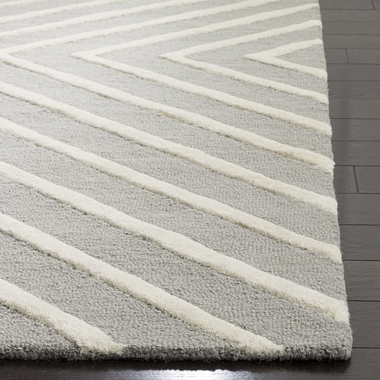 Safavieh Kids Collection Seachlann Geometric Area Rug