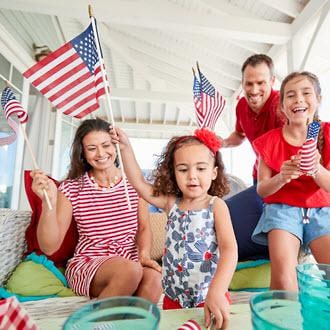 Patriotic Shop-shop Americana apparel and decor