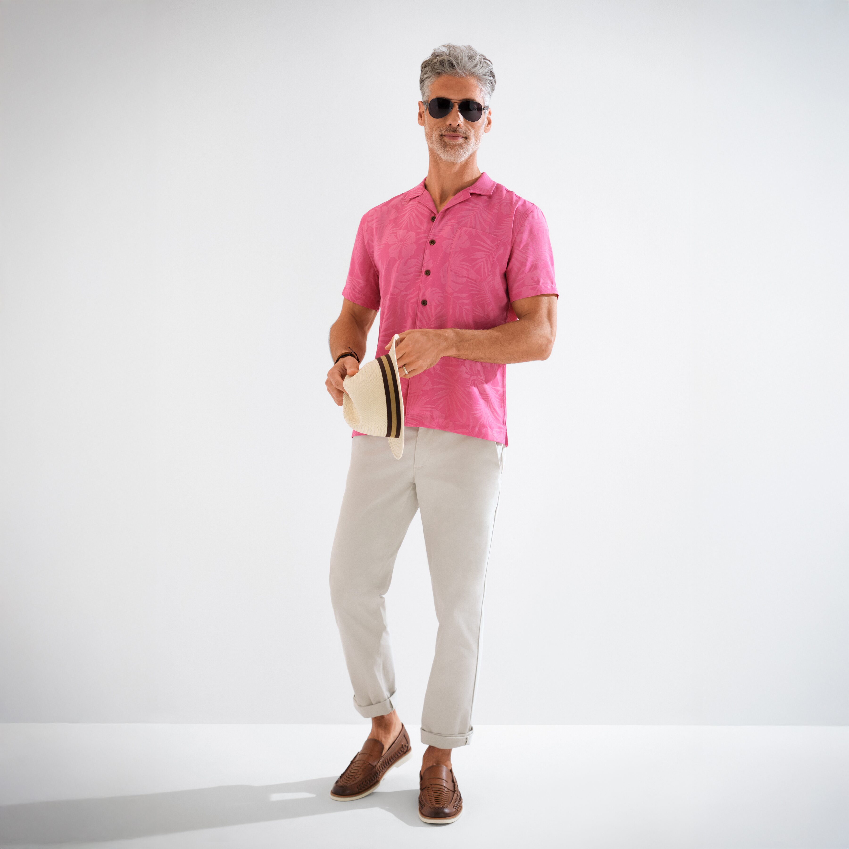 resort shirt hero