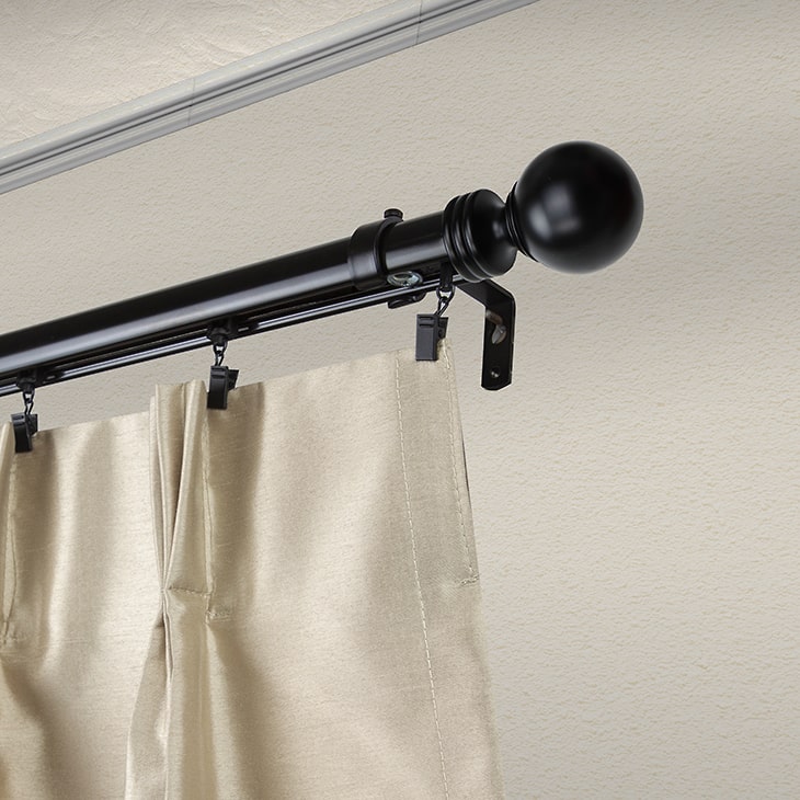 Traverse Rod